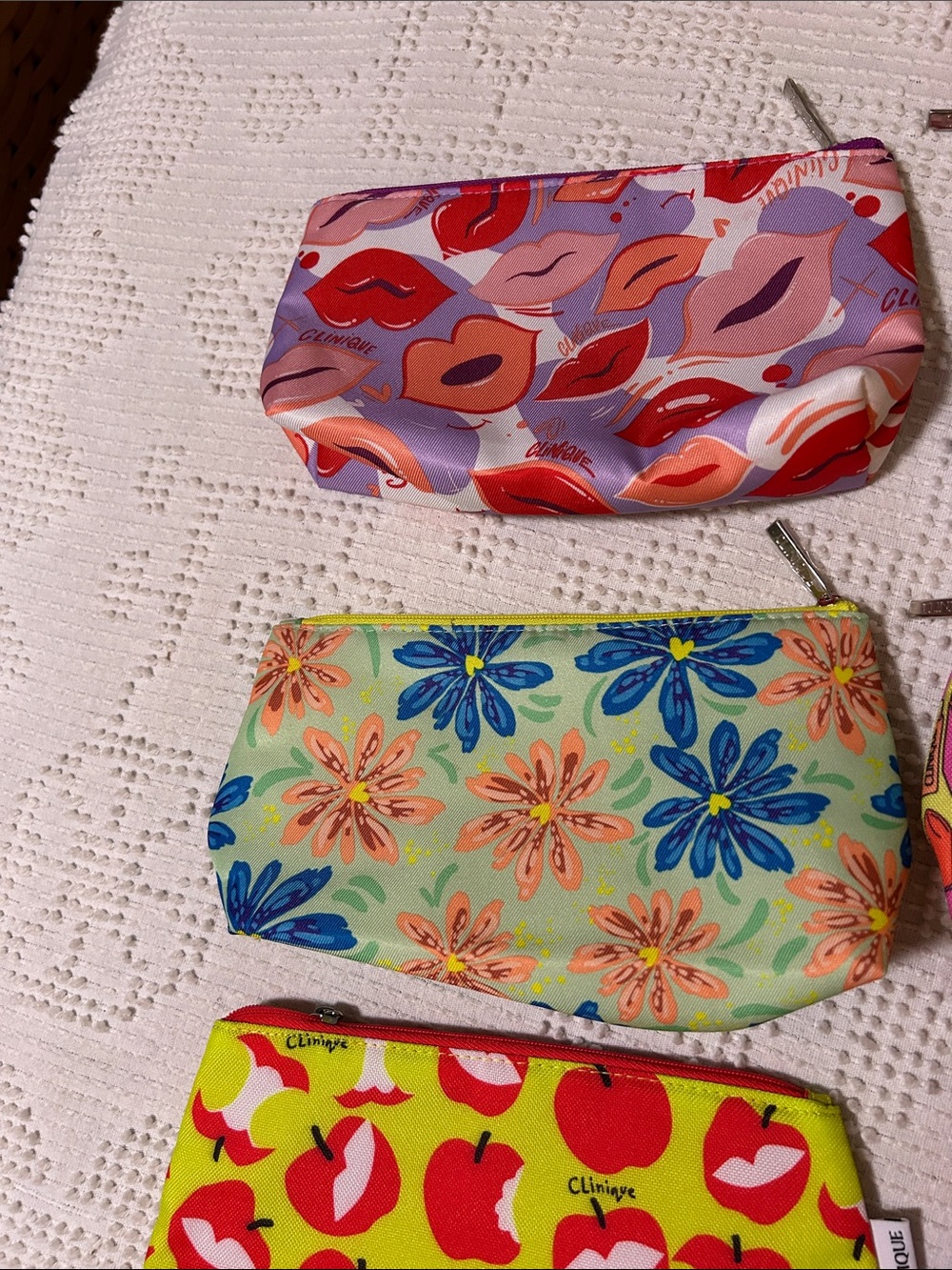 Clinique Assorted Lipstick & Lip Print Cosmetic Pouch Set - Bright Multicolor - Picture 2 of 5